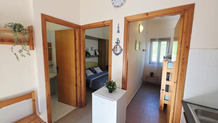 Image No.12-2 Bed Villa / Detached for sale