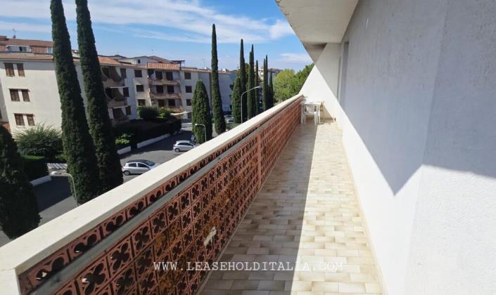 Image No.31-2 Bed Apartment for sale