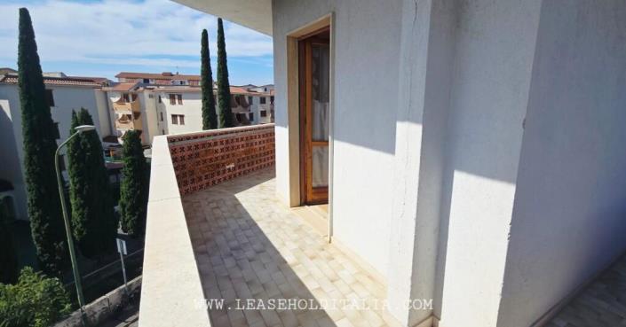 Image No.26-2 Bed Apartment for sale