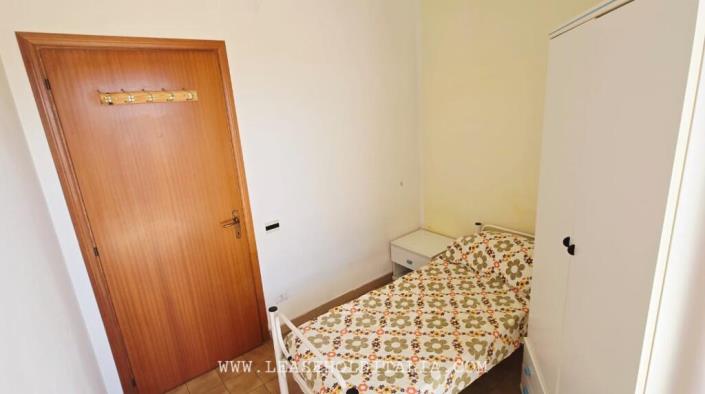 Image No.23-2 Bed Apartment for sale