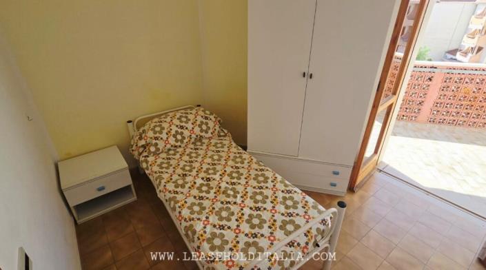 Image No.24-2 Bed Apartment for sale