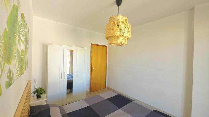 Image No.21-1 Bed Apartment for sale