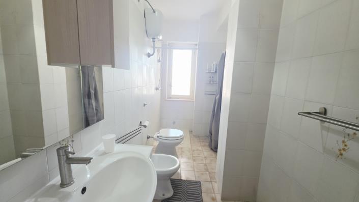Image No.26-1 Bed Apartment for sale