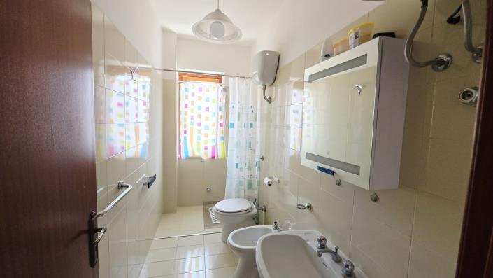 Image No.19-1 Bed Apartment for sale