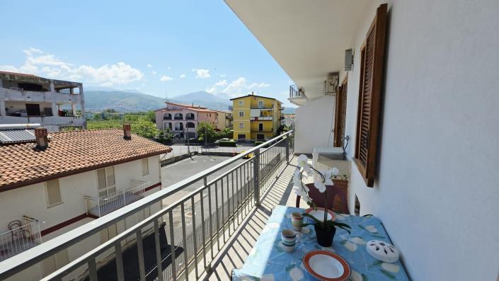 Image No.24-1 Bed Apartment for sale