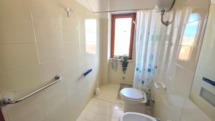 Image No.19-1 Bed Apartment for sale