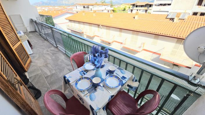 Image No.26-1 Bed Apartment for sale