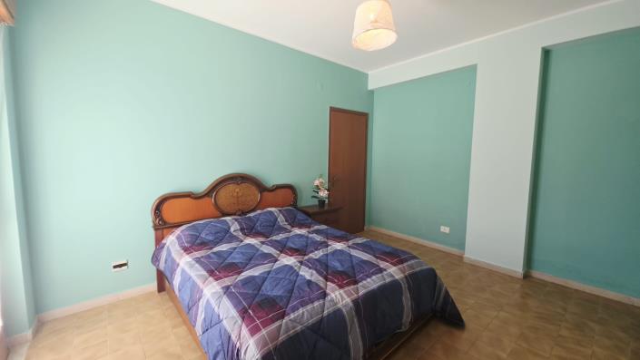Image No.2-3 Bed Apartment for sale