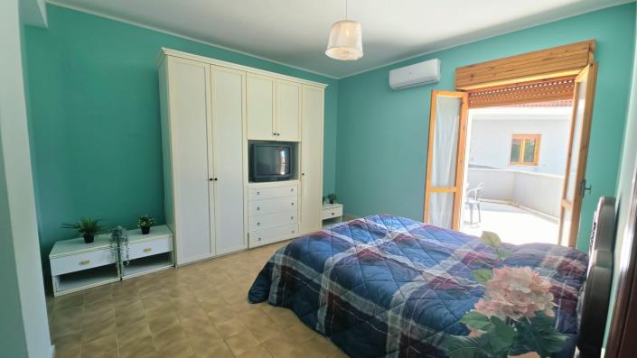 Image No.4-3 Bed Apartment for sale
