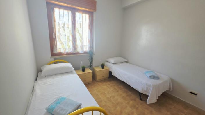 Image No.31-3 Bed Apartment for sale