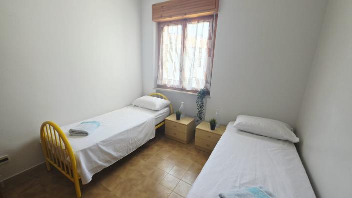 Image No.33-3 Bed Apartment for sale