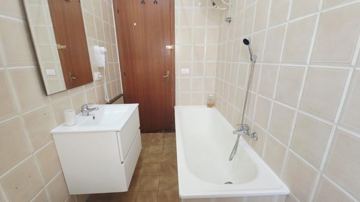 Image No.34-3 Bed Apartment for sale