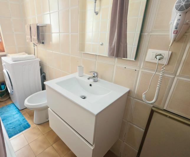 Image No.36-3 Bed Apartment for sale