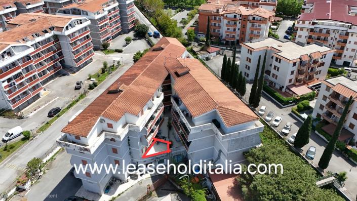 Image No.49-3 Bed Apartment for sale
