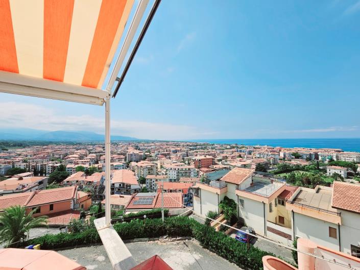 Image No.18-2 Bed Apartment for sale