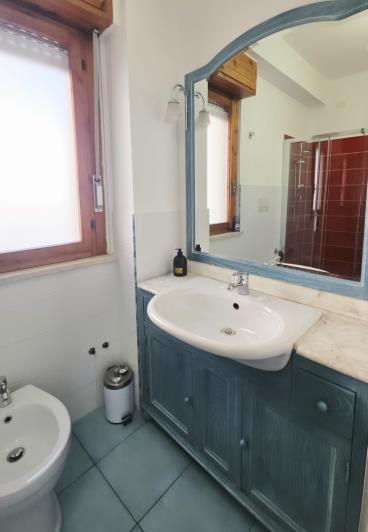 Image No.15-1 Bed Property for sale