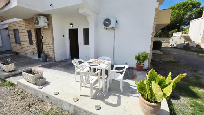 Image No.25-1 Bed Property for sale