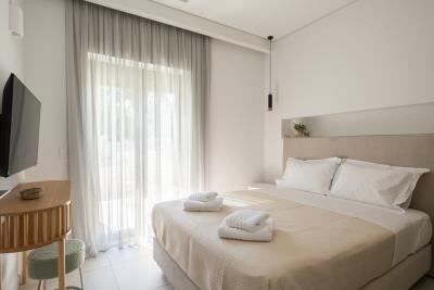 0703-Villa-Tavroniti-150