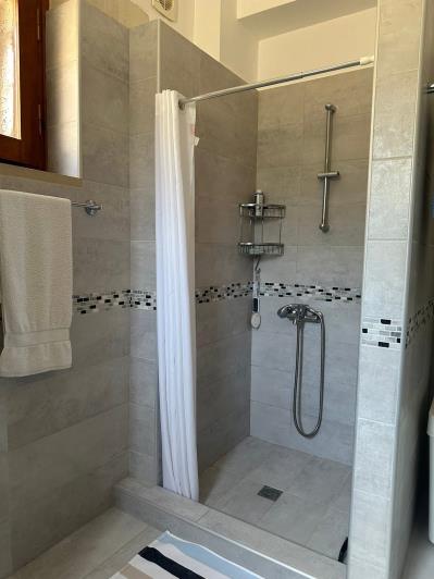 Image No.18-5 Bed Villa / Detached for sale