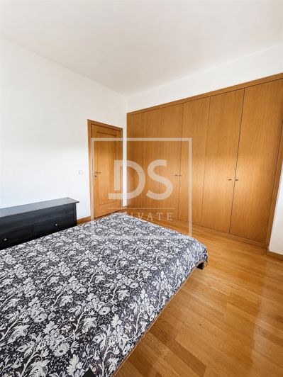Image No.16-2 Bed Flat for sale