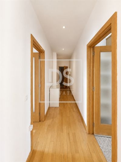 Image No.3-2 Bed Flat for sale