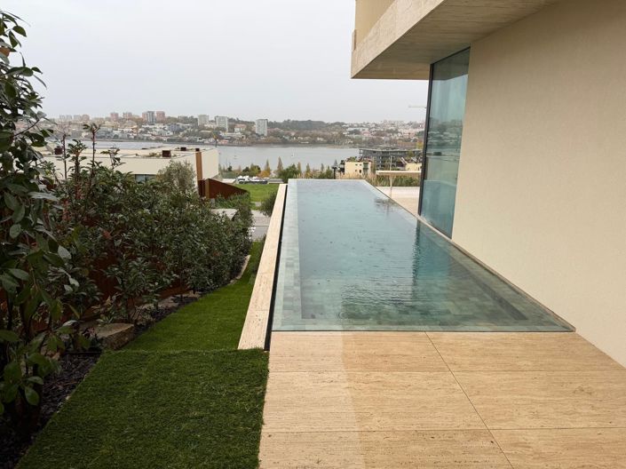Image No.4-4 Bed House for sale