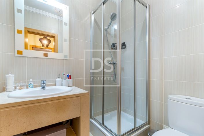 Image No.11-2 Bed Flat for sale