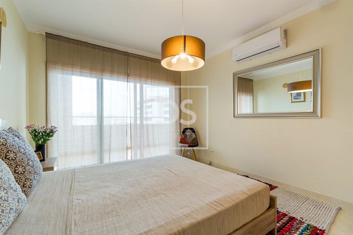Image No.18-2 Bed Flat for sale