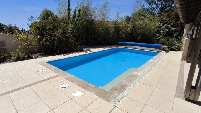 Image No.19-4 Bed Villa / Detached for sale