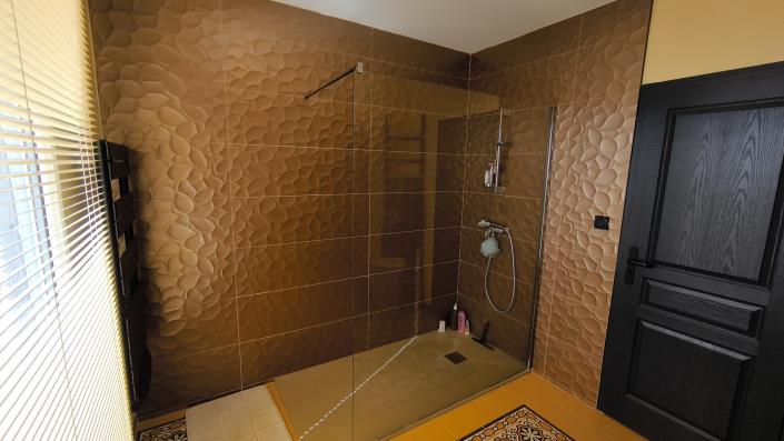 Image No.28-4 Bed Villa / Detached for sale