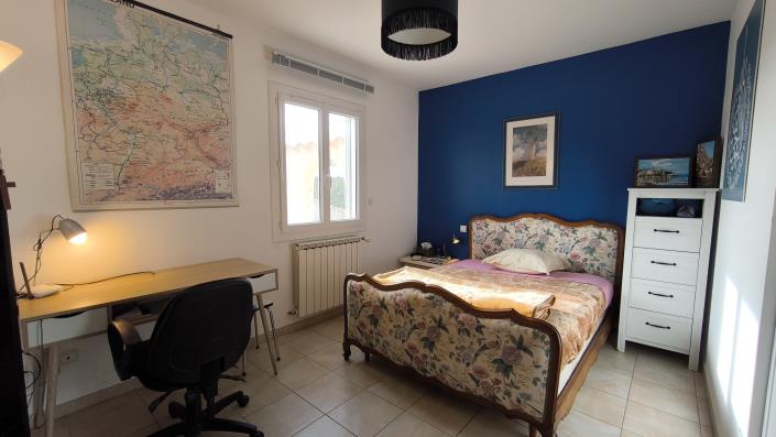 Image No.38-4 Bed Villa / Detached for sale