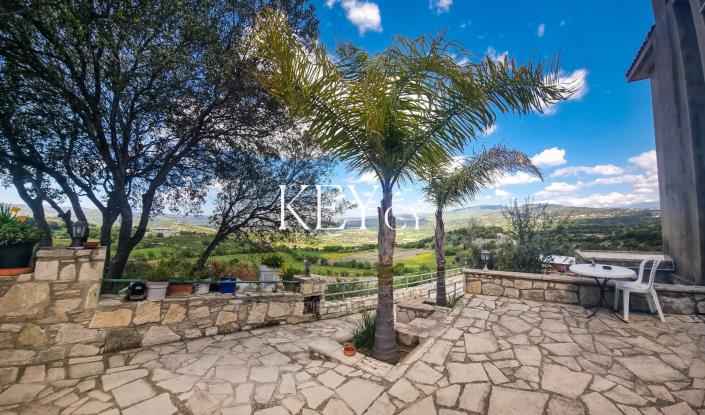 Image No.18-4 Bed House for sale