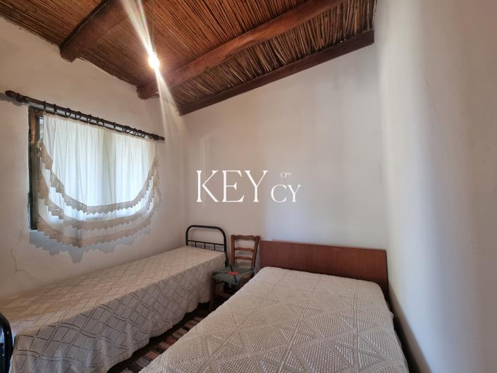 Image No.10-3 Bed Village House for sale