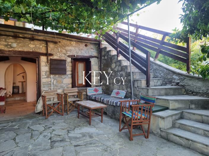Image No.12-3 Bed Village House for sale