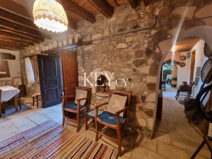 Image No.19-3 Bed Village House for sale