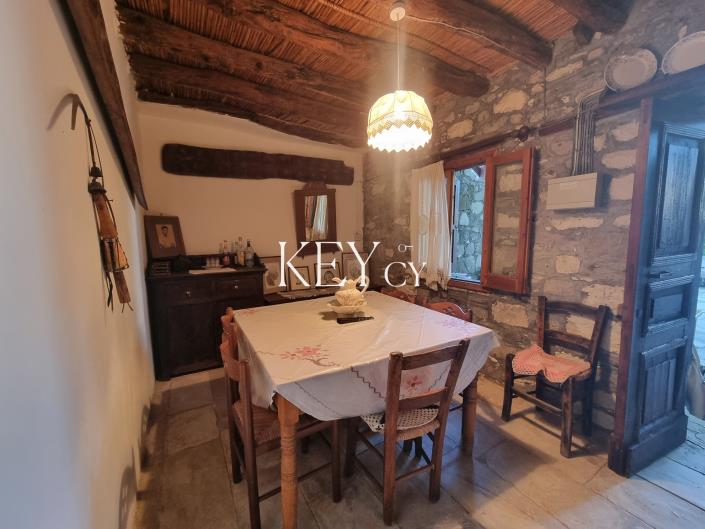 Image No.23-3 Bed Village House for sale