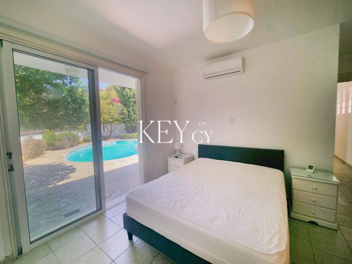 Image No.18-2 Bed Bungalow for sale