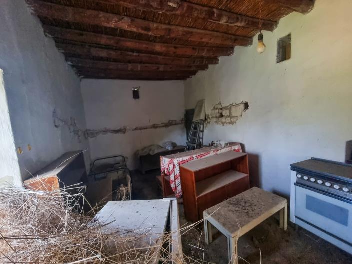 Image No.33-4 Bed Country House for sale