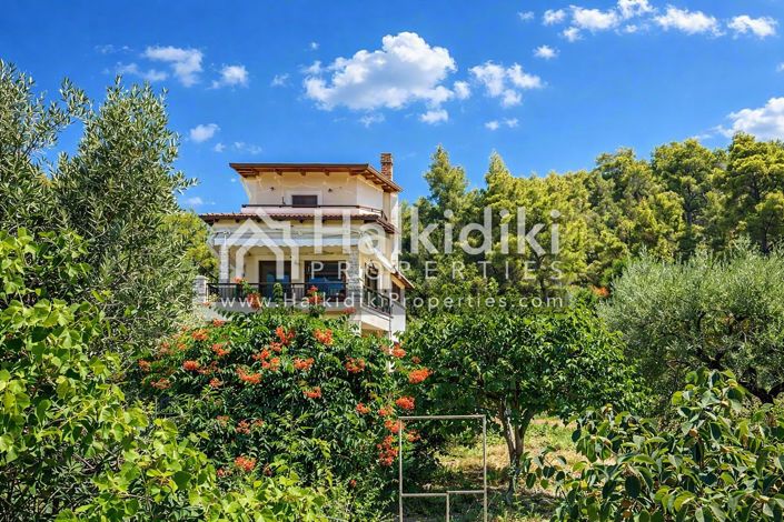 Image No.18-Villa de 6 chambres à vendre à Nea Skioni