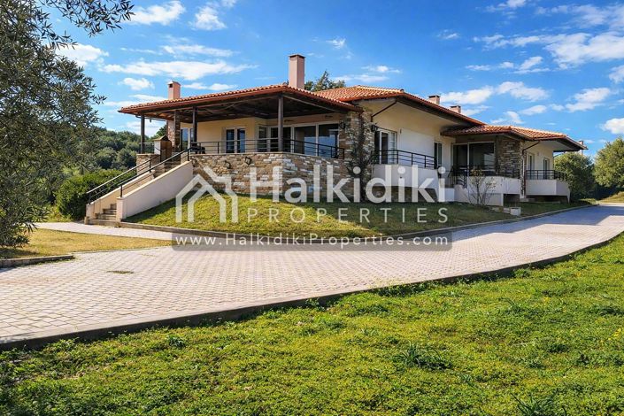 Image No.4-4 Bed Apartment for sale