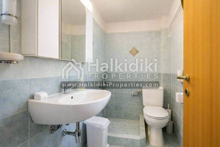 Image No.20-2 Bed Apartment for sale