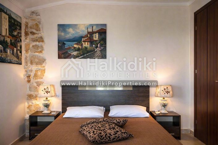 Image No.11-7 Bed Apartment for sale