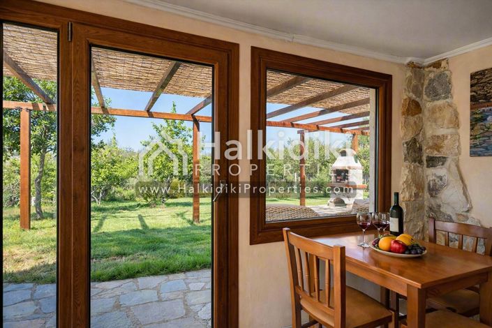 Image No.17-7 Bed Apartment for sale