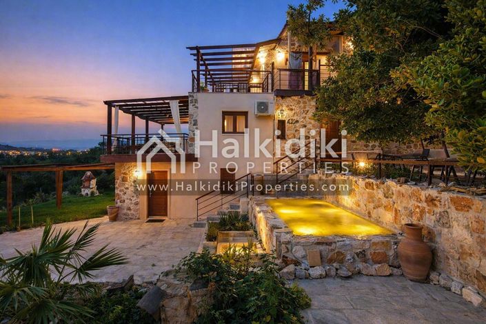 Image No.8-7 Bed Apartment for sale