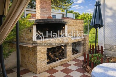 outdoor-kitchen