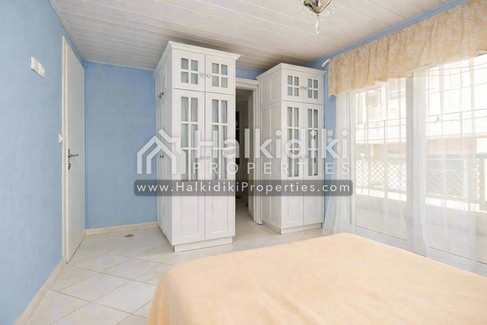 Image No.28-Appartement de 4 chambres à vendre à Kalamitsi