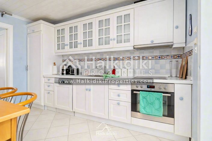 Image No.34-Appartement de 4 chambres à vendre à Kalamitsi