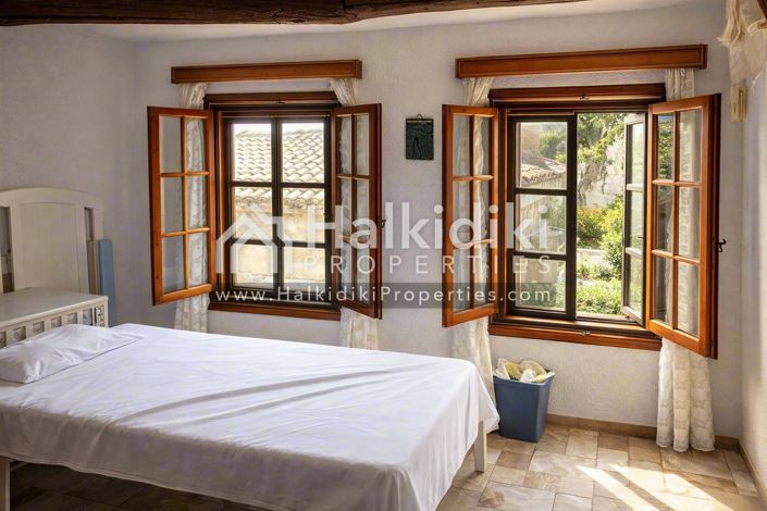 Image No.11-Villa de 4 chambres à vendre à Nikiti
