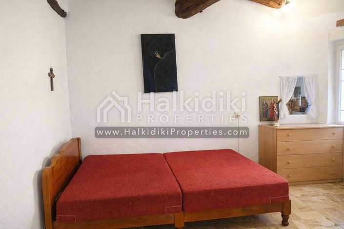 Image No.2-Villa de 4 chambres à vendre à Nikiti