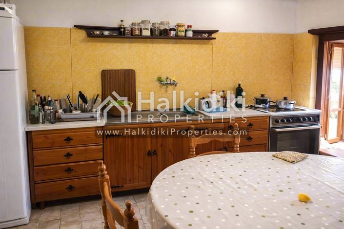 Image No.3-Villa de 4 chambres à vendre à Nikiti